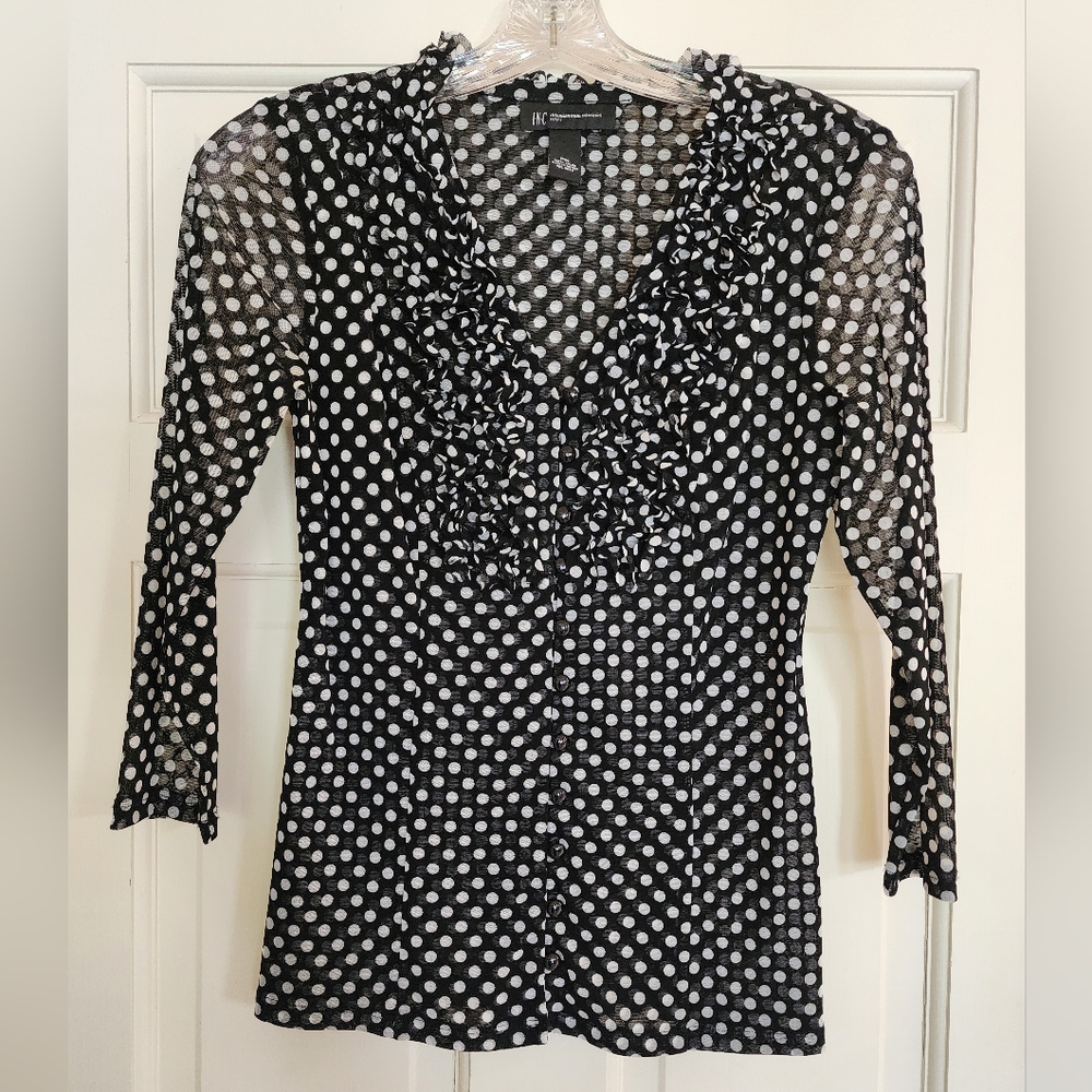 BLACK AND WHITE POLKA DOT BLOUSE WITH RUFFLES V NECKLINE BUTTONED FRONT PM
